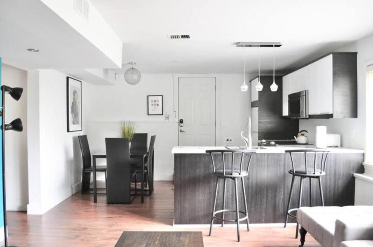 Cozy 1 Bd Suite Centrally Located North Vancouver Eksteriør billede